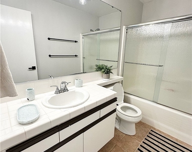 28474 Porsena Way - Photo Thumbnail 5