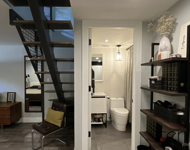 295 Montgomery Street - Photo Thumbnail 2
