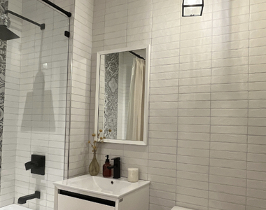 295 Montgomery Street - Photo Thumbnail 7