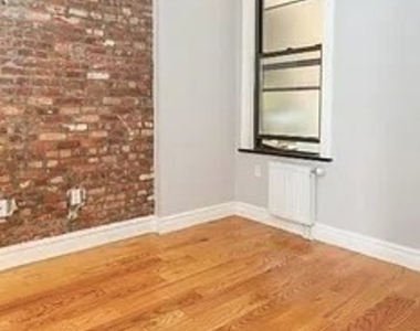 East 13th Street - Photo Thumbnail 2