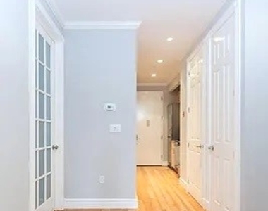East 13th Street - Photo Thumbnail 3