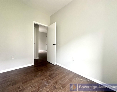 2254 5th Avenue - Photo Thumbnail 7