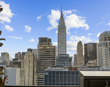 135 E 47th Street - Photo Thumbnail 15