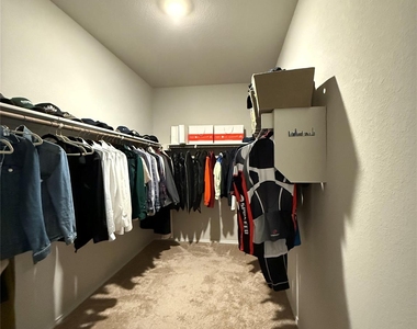 5704 Berriweather Dr - Photo Thumbnail 14