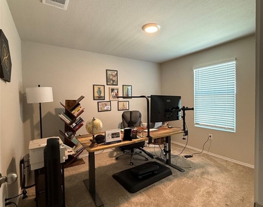 5704 Berriweather Dr - Photo Thumbnail 5