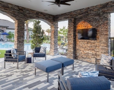 3110 Gowan Drive - Photo Thumbnail 4