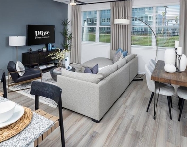 3110 Gowan Drive - Photo Thumbnail 8