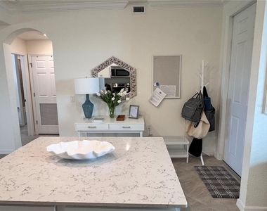17724 Gawthrop Drive - Photo Thumbnail 6