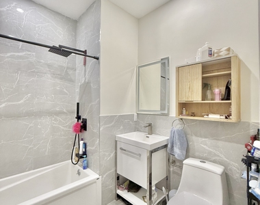 26-28 18th Street - Photo Thumbnail 5