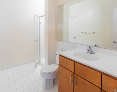 6210 Belcrest Road - Photo Thumbnail 39