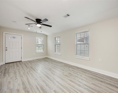 7921 Little Street - Photo Thumbnail 2