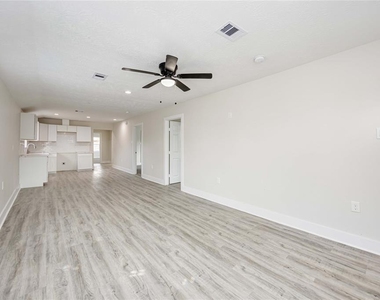 7921 Little Street - Photo Thumbnail 4