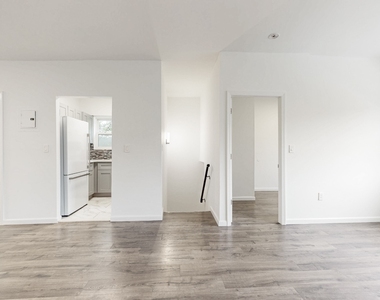 1091 Hancock Street - Photo Thumbnail 1
