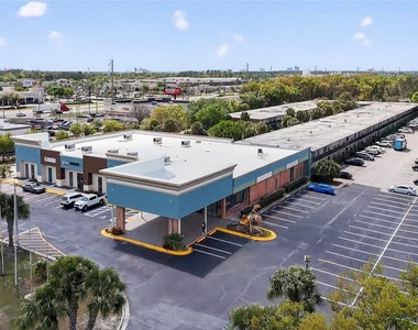 7900 S Orange Blossom Trail - Photo Thumbnail 19