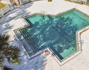 7900 S Orange Blossom Trail - Photo Thumbnail 13