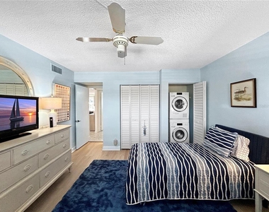 4325 Gulf Of Mexico Drive - Photo Thumbnail 22