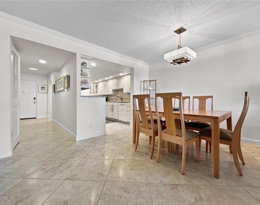 4325 Gulf Of Mexico Drive - Photo Thumbnail 6