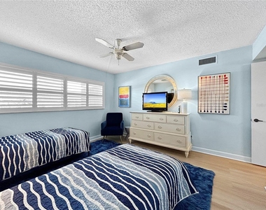 4325 Gulf Of Mexico Drive - Photo Thumbnail 20
