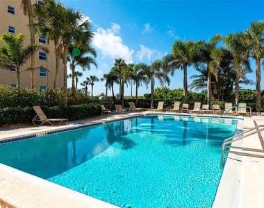 4325 Gulf Of Mexico Drive - Photo Thumbnail 35