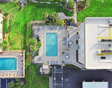 4325 Gulf Of Mexico Drive - Photo Thumbnail 29