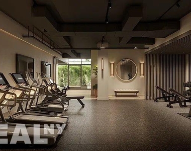 280 East Houston Street - Photo Thumbnail 5