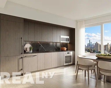 280 East Houston Street - Photo Thumbnail 1
