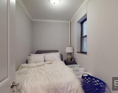 Tenth Avenue - Photo Thumbnail 5