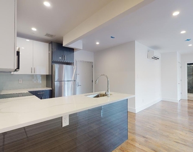13828 Queens Boulevard - Photo Thumbnail 7