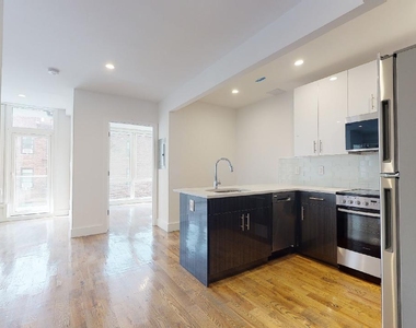 13828 Queens Boulevard - Photo Thumbnail 2