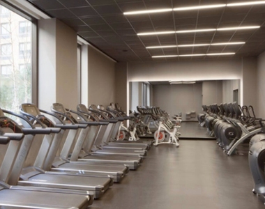 550 West 45th Street - Photo Thumbnail 10