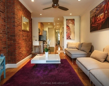 East 7th Street and 1st Avenue - Photo Thumbnail 2