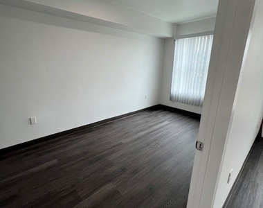 3509 Vista Lane - Photo Thumbnail 2