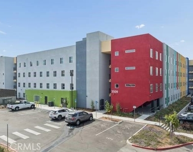 3509 Vista Lane - Photo Thumbnail 1