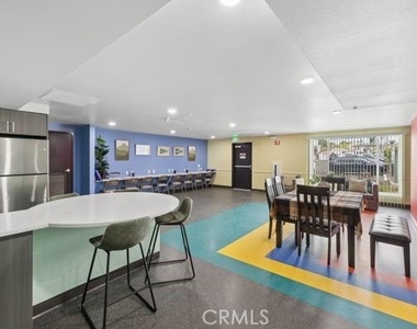 3509 Vista Lane - Photo Thumbnail 10