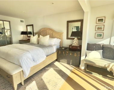 7 Camel Point Drive - Photo Thumbnail 13