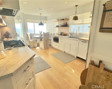 7 Camel Point Drive - Photo Thumbnail 3
