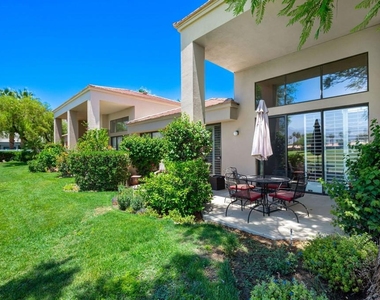 80601 Oak Tree - Photo Thumbnail 38