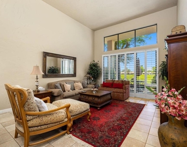 80601 Oak Tree - Photo Thumbnail 15