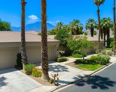 80601 Oak Tree - Photo Thumbnail 41