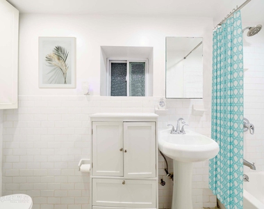 338 W 17th St - Photo Thumbnail 5