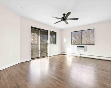 67-07 Selfridge Street - Photo Thumbnail 17