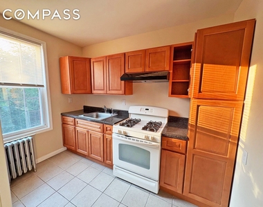 179 Covert Street - Photo Thumbnail 11