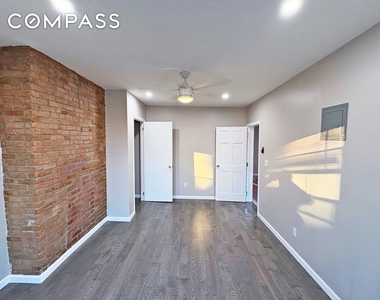 179 Covert Street - Photo Thumbnail 2