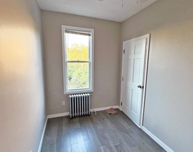 179 Covert Street - Photo Thumbnail 4