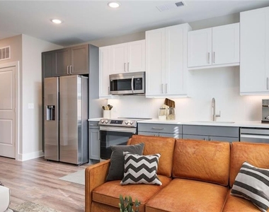 230 Martin Luther King Jr Drive - Photo Thumbnail 23