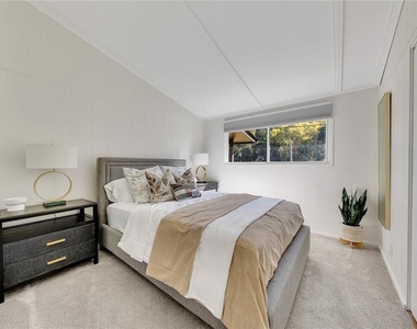 111 Robinhood Drive - Photo Thumbnail 19