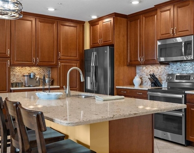 395 Aruba Circle - Photo Thumbnail 8