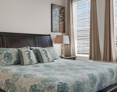 395 Aruba Circle - Photo Thumbnail 20