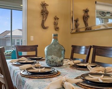 395 Aruba Circle - Photo Thumbnail 17