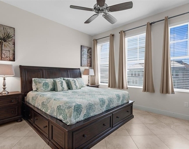 395 Aruba Circle - Photo Thumbnail 19